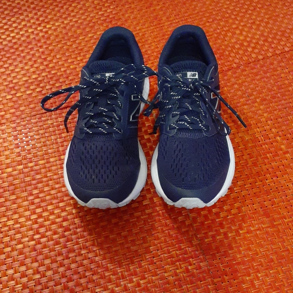New Balance 520 V5 ComfortRide Sneakers